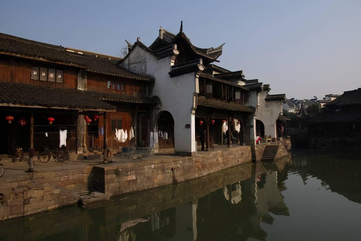 项目建设热潮迭起的背后